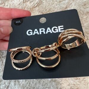 NWT Gold Ring Set